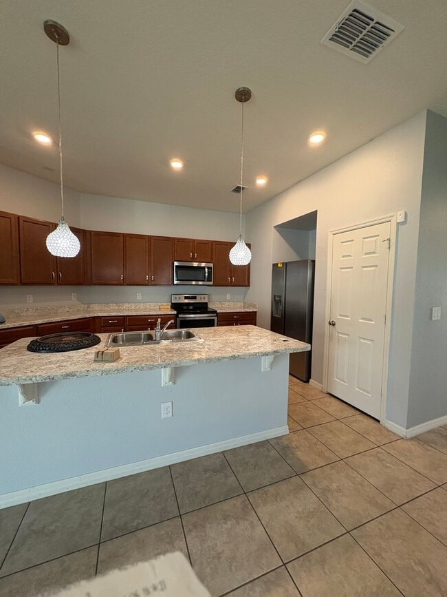 Photo - 4bedroom 2bath home in ST Cloud
