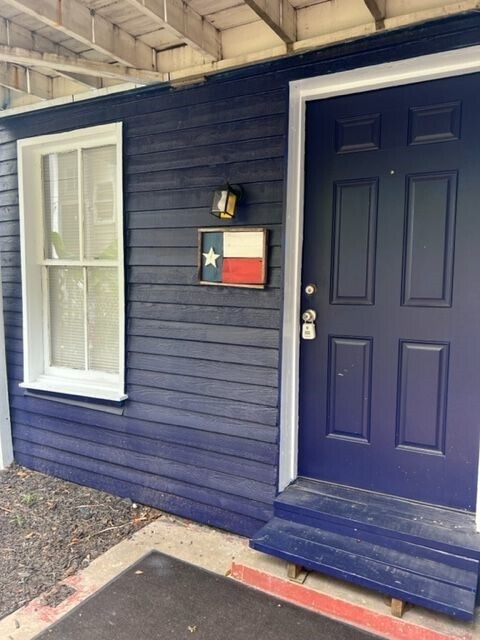 Photo - 1012 20th St Unit 2