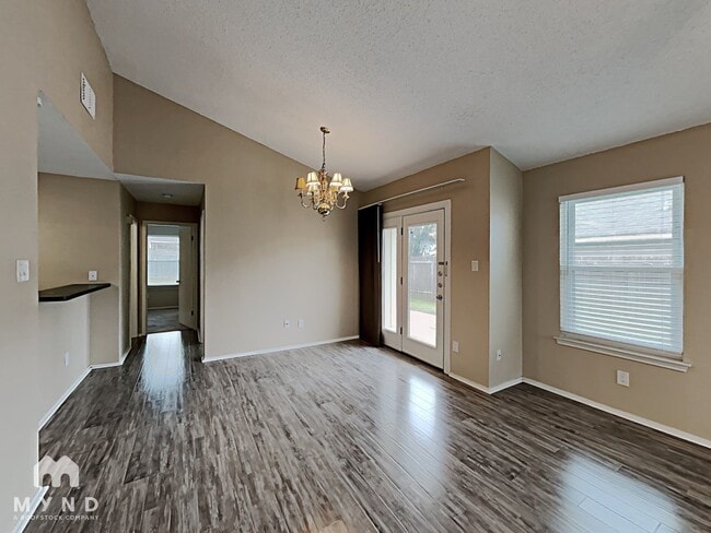 Photo - 12331 Tomanet Trail