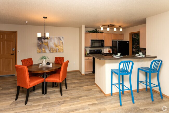 2BR, 2BA, Remington - 1,245SF - Dining Area