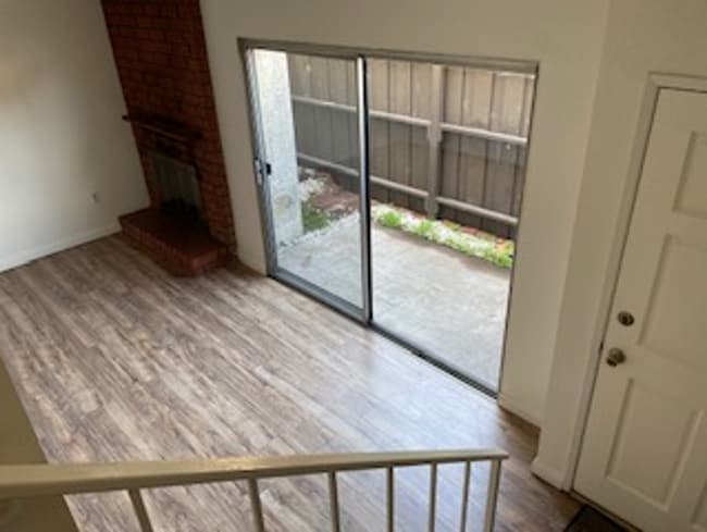 Photo - SPECIAL 2 WEEKS OFF! 2 BED 1.5 BATH TOWN S...