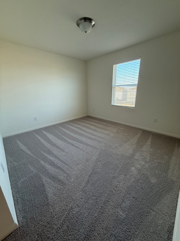 Photo - 107 Waterbuck Lp