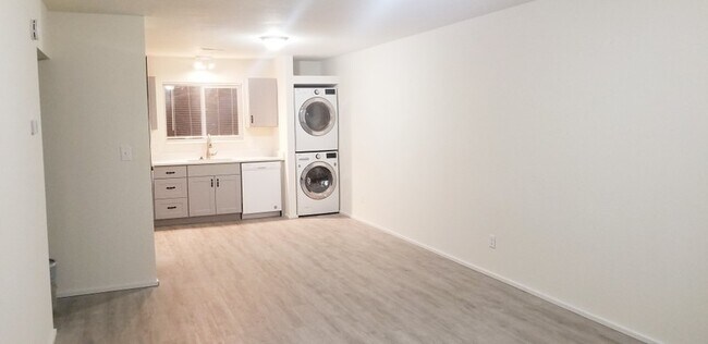 Photo - 459 E 2700 S Unit 2