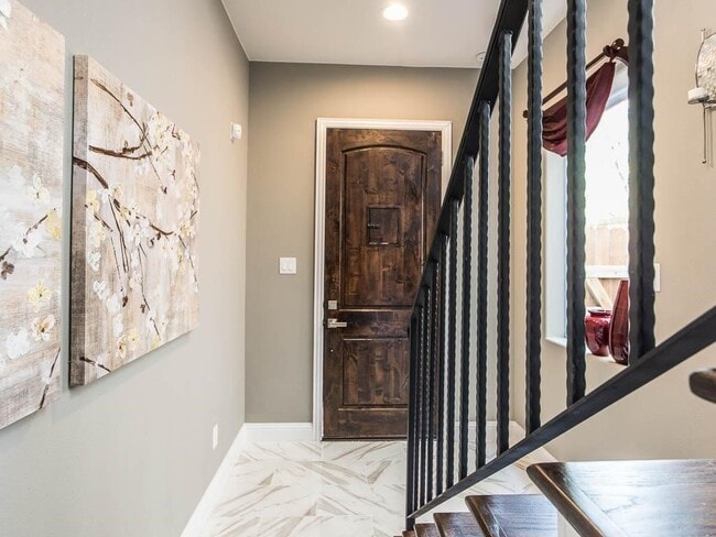 Photo - 6121 Stillman St