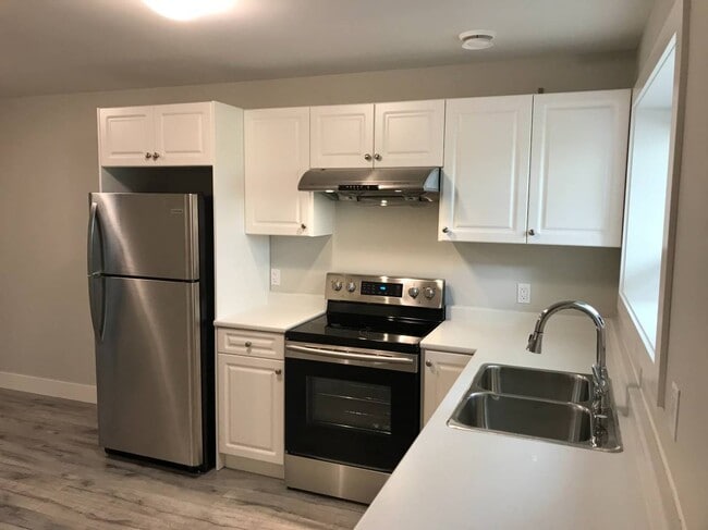 Building Photo - 24292 101A Av