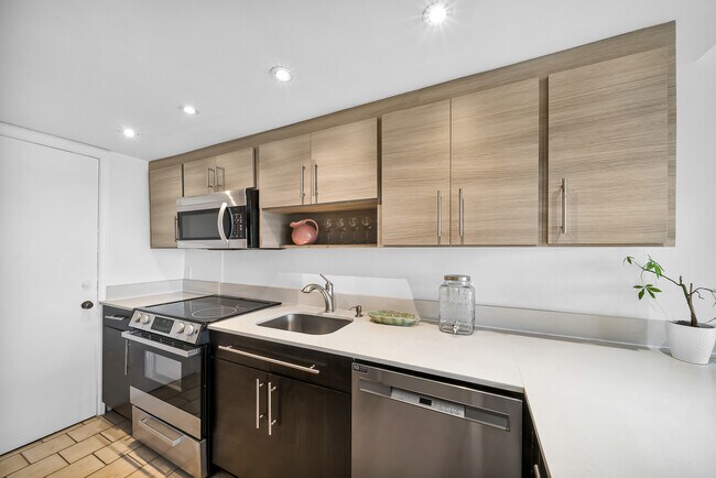 Photo - 555 Crandon Blvd Unit # 53