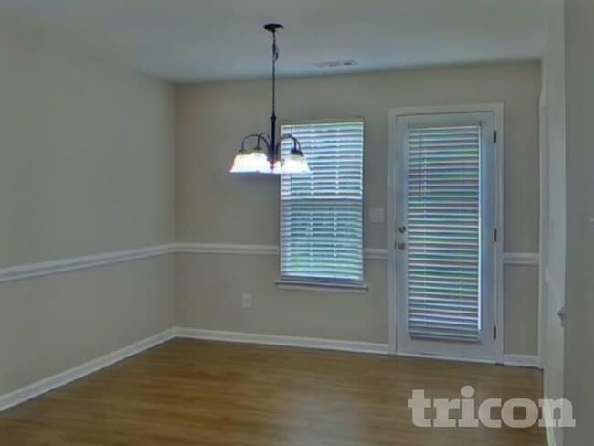 Photo - 1911 Kingstree Dr House