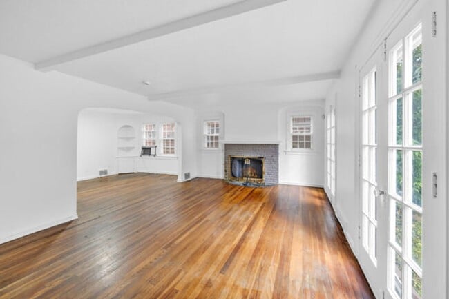 Photo - 3474 Daleford Rd Unidad Down