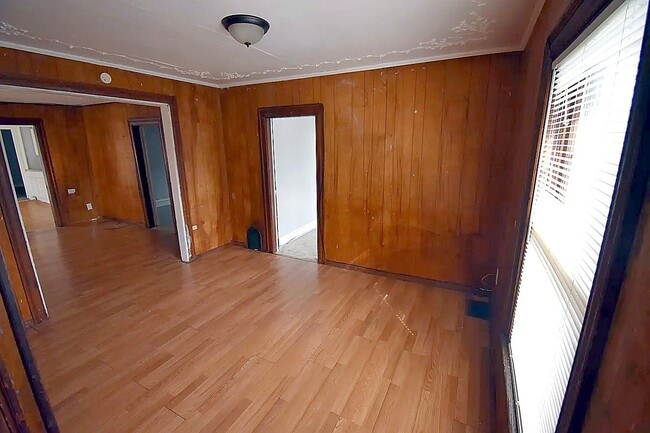 15 St Clair St Unit 2
