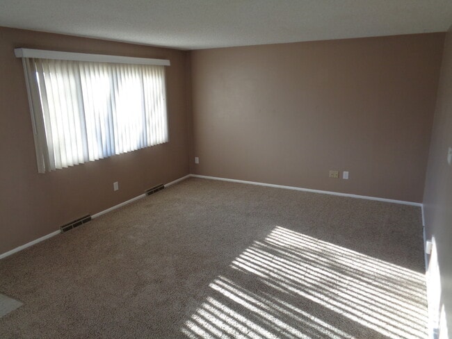 Photo - 4 Bedroom House with Newer Carpet and over...