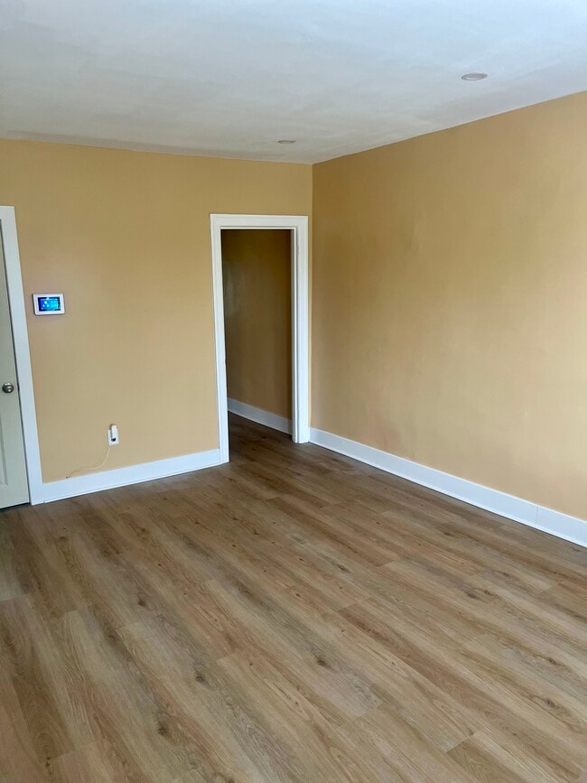 Photo - 4927 Wissahickon Ave Unit 2