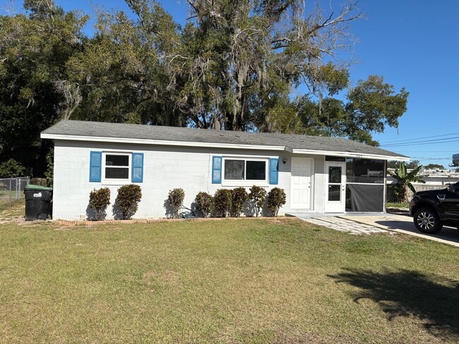 Building Photo - 3503 Tarpon Dr