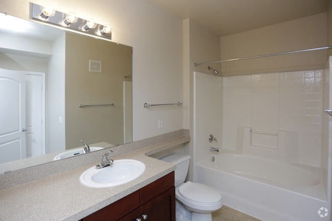 Interior Photo - Arrive Watertower Rental