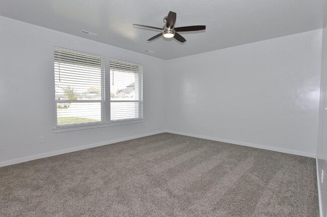 Photo - Immaculate & Spacious home in West Meridian