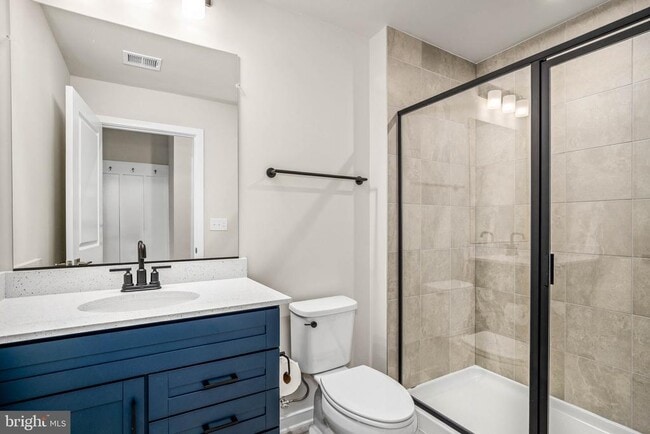 Photo - 6232 Folly Ln