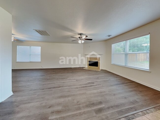 11806 Skydale Dr