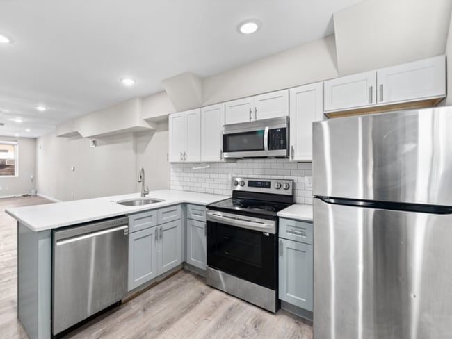 Photo - 2356 N 4th St