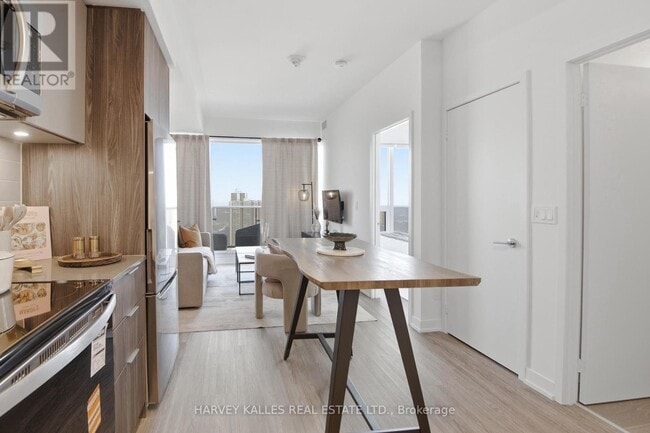 Photo - 100 Eastdale Ave Unité 1002