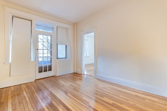 Photo - 25 Mount Hood Rd Unit 2