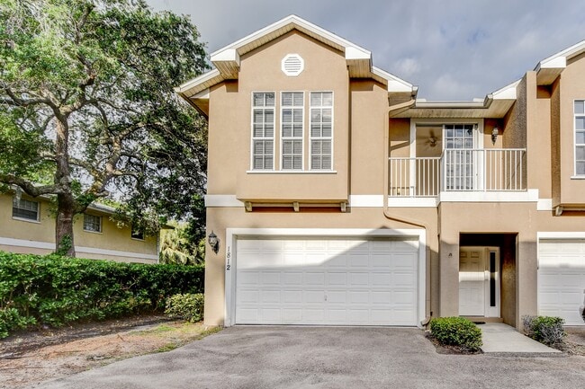 Building Photo - 1812 Bayshore Way