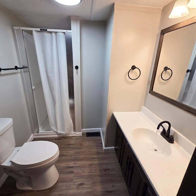 Photo - 93 Deerwood Park