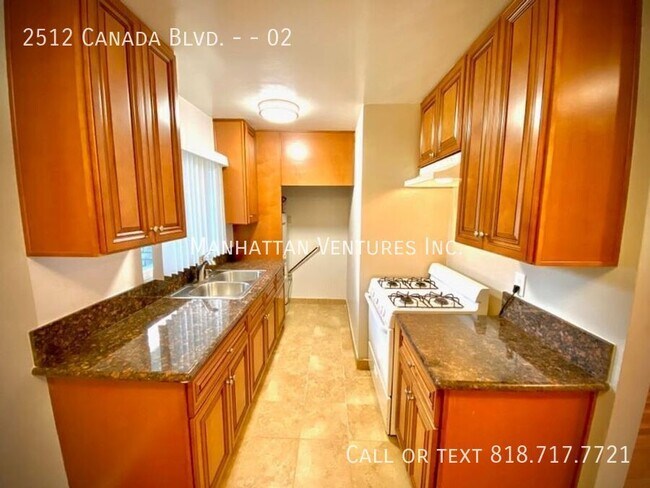 Photo - 2512 Canada Blvd Unit 02