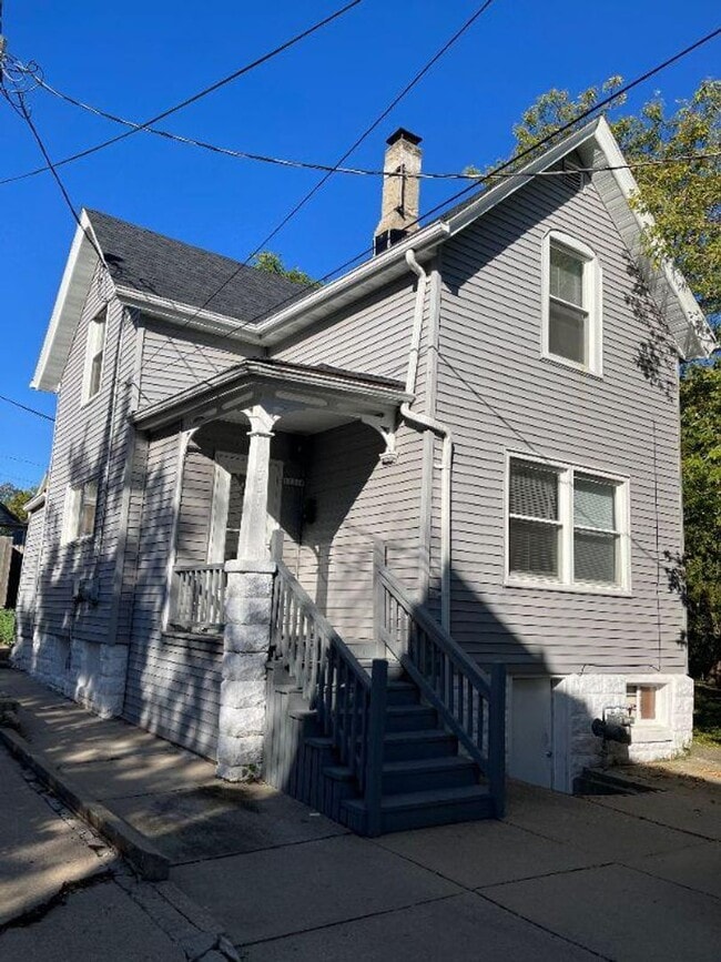Photo - 1731 N Franklin Pl Apartment Unit 1731A