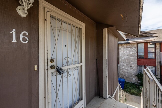 Photo - 412 Gale St Unidad 16