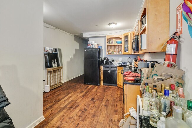 Photo - 1628 Willington St Unit A