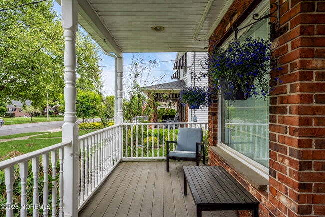 Photo - 38 Brinckerhoff Ave