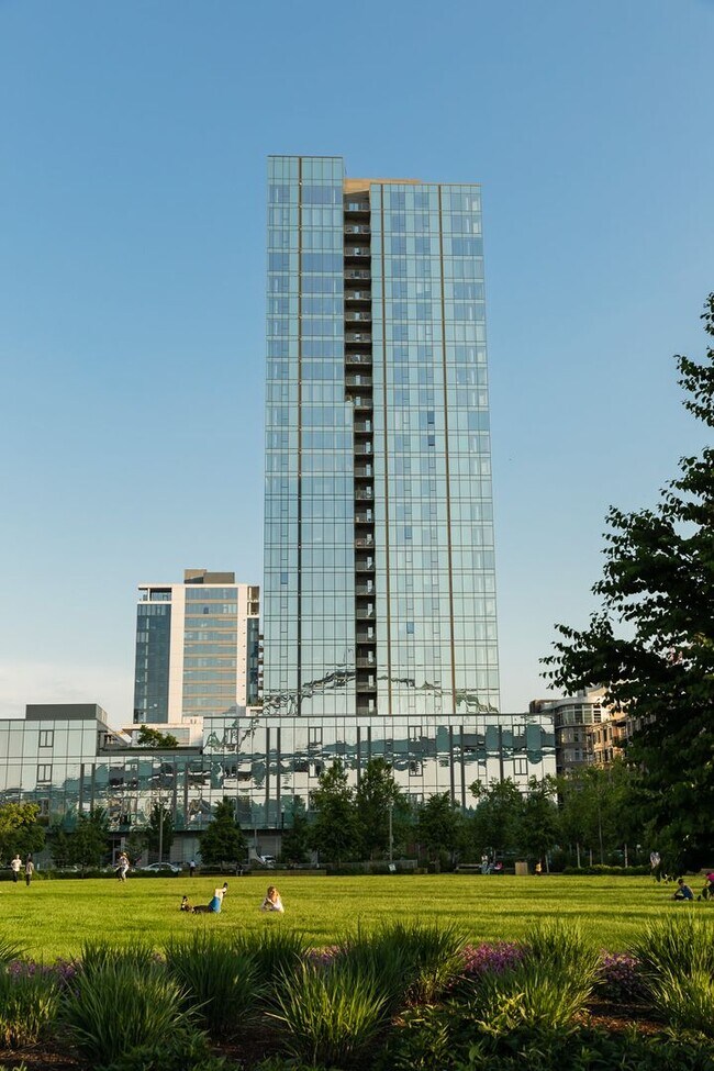 Modern Elegance at the Cosmopolitan on the... House House Rental in