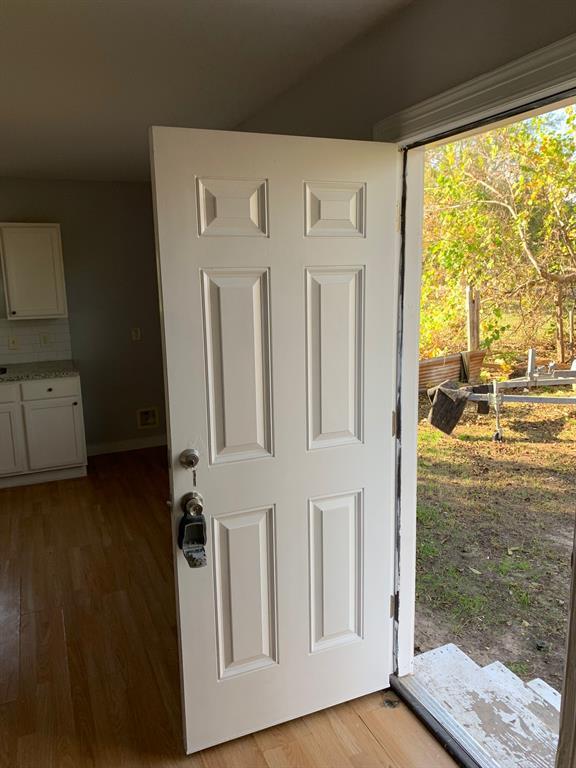 Photo - 6908 Larkstone St