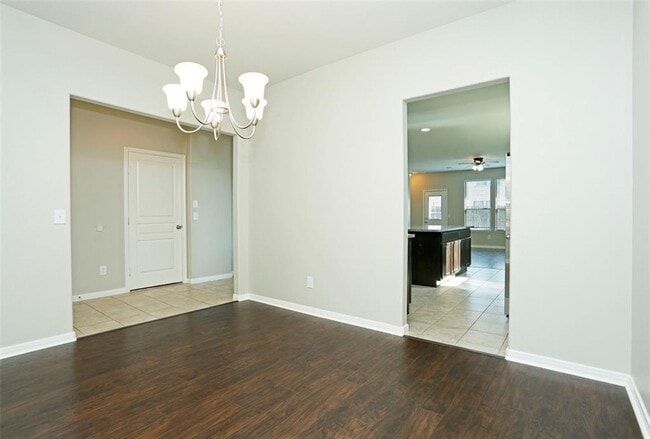 Photo - 1123 Cloud Croft Ln
