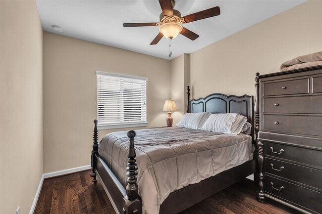 Photo - 8802 Narrow Leaf St