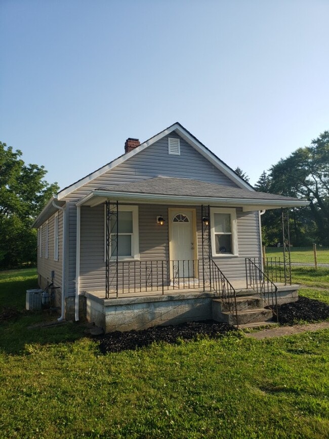 Photo - 2448 W Fair Ave