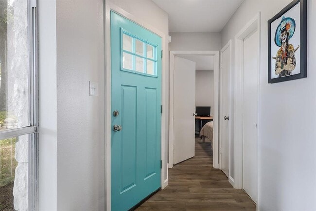 Photo - 11118 Wandering Way