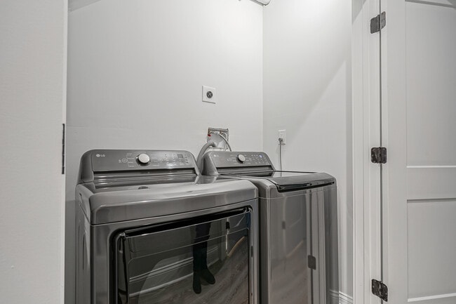 Photo - 1006 S 19th St Unit 1