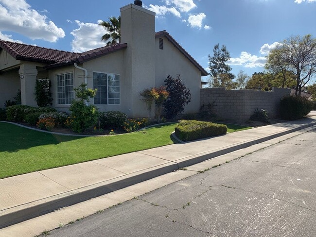 Photo - 3-Bedroom Home in Quiet Northwest Bakersfield Cul-de-Sac