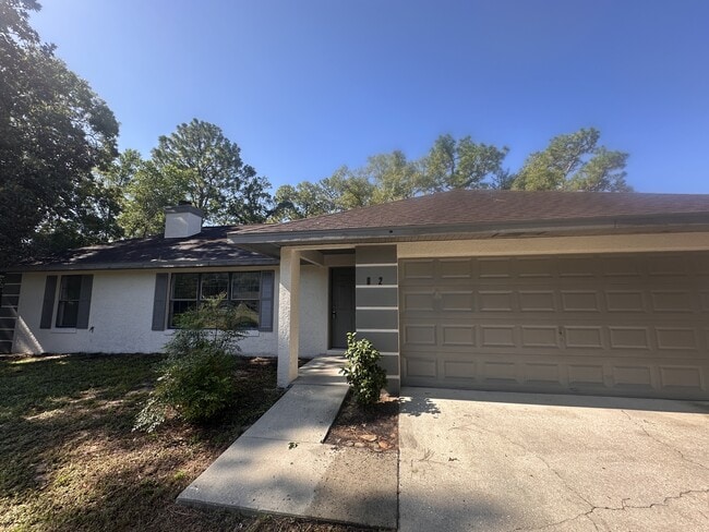 Building Photo - 832 Bahia Cir Rental