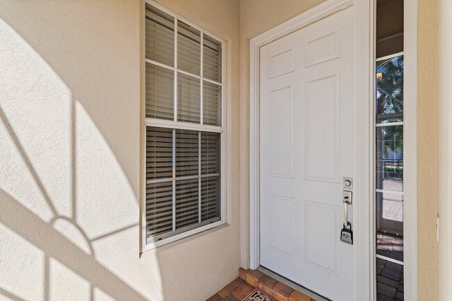 Photo - 8120 SE Paurotis Ln