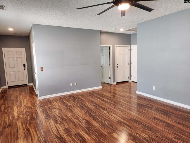 Photo - 1 Willow Hurst Ct