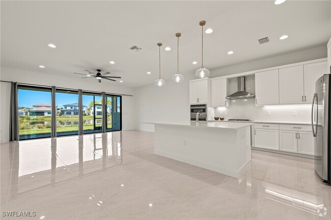 Building Photo - 20463 Estero Xing Blvd Rental