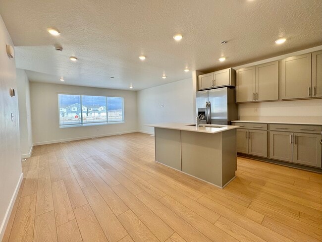Photo - 2071 Sand Holw Dr Townhome