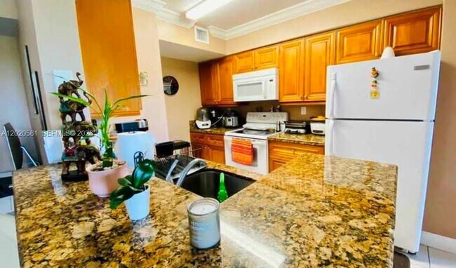Photo - 15221 SW 80th St Unidad 406