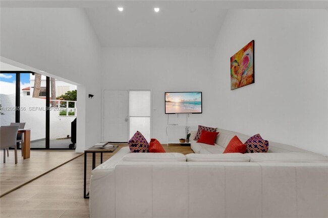 Photo - 20903 Leeward Ct