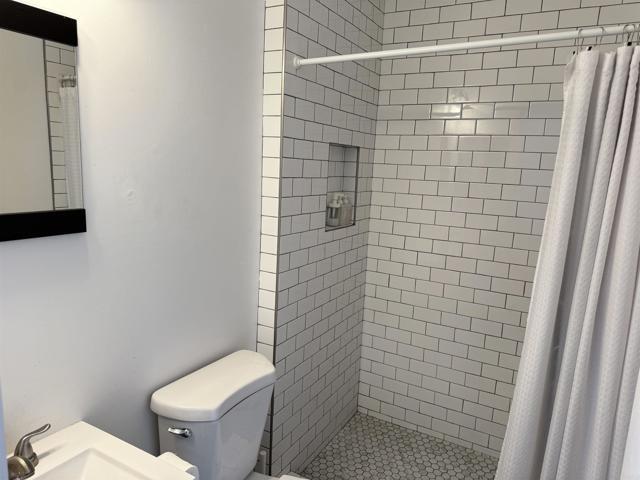 Photo - 4166 Cole Way