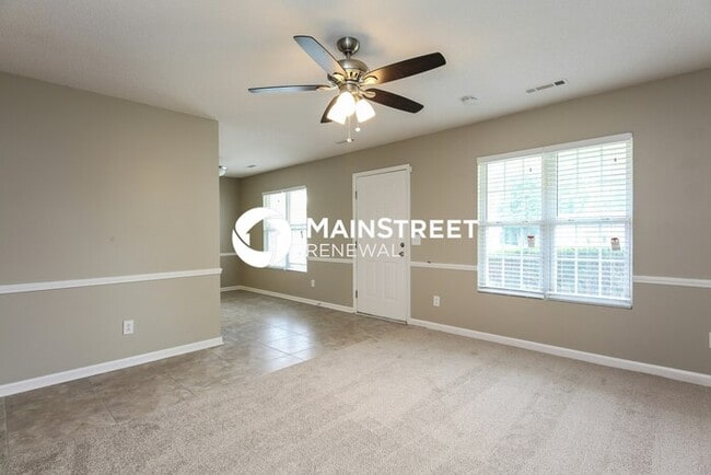 Photo - 3 Bedroom Pet-Friendly Home in Winston-Sal...