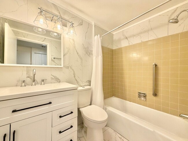 Photo - AVAILABLE NOW!! Studio - 1 Bathroom Condo near Downtown Palm Springs! Unit 125