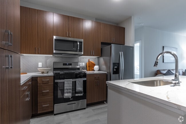 2BR, 2.5BA - 1,1130SF - Kitchen