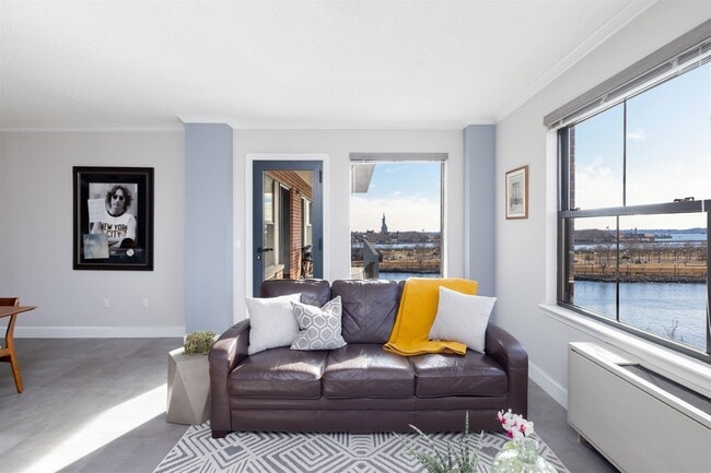 Photo - 1 Greene St Condo
